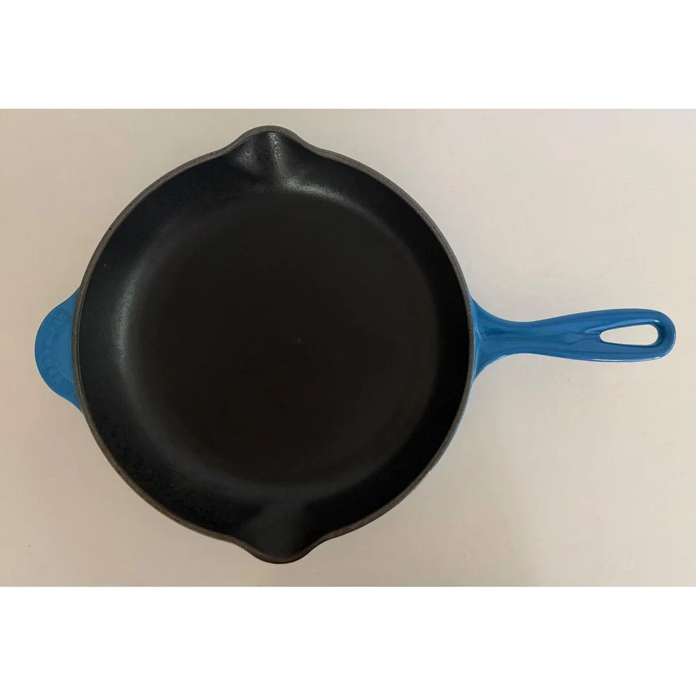 Le Creuset Marseille Blue Enameled Cast Iron Skillet Fry Pan Double Spout 26cm